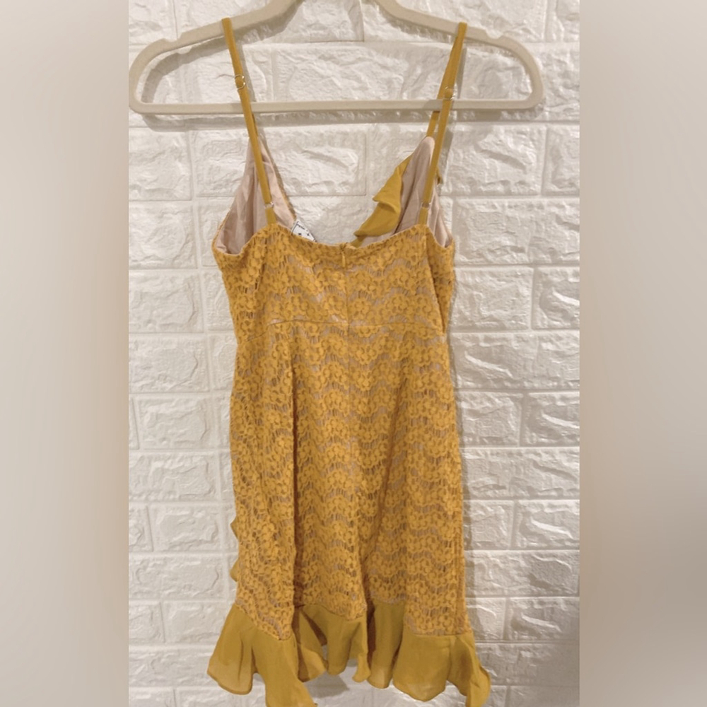 Excellent Condition Ruffle Trim Yellow Mustard Dress | Adjustable Strap | Angel - Picture 2 of 7